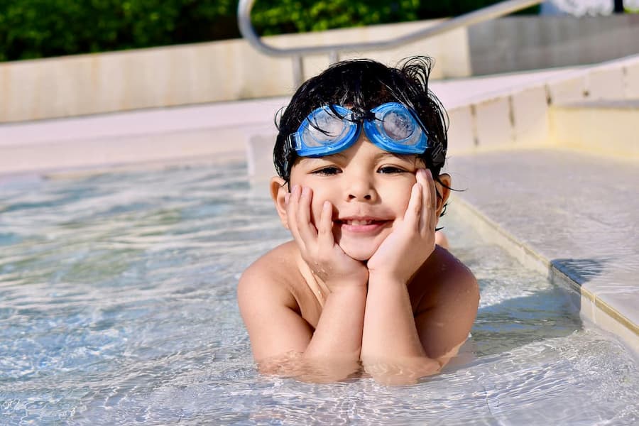 Private children's swimming lesson at a London home pool